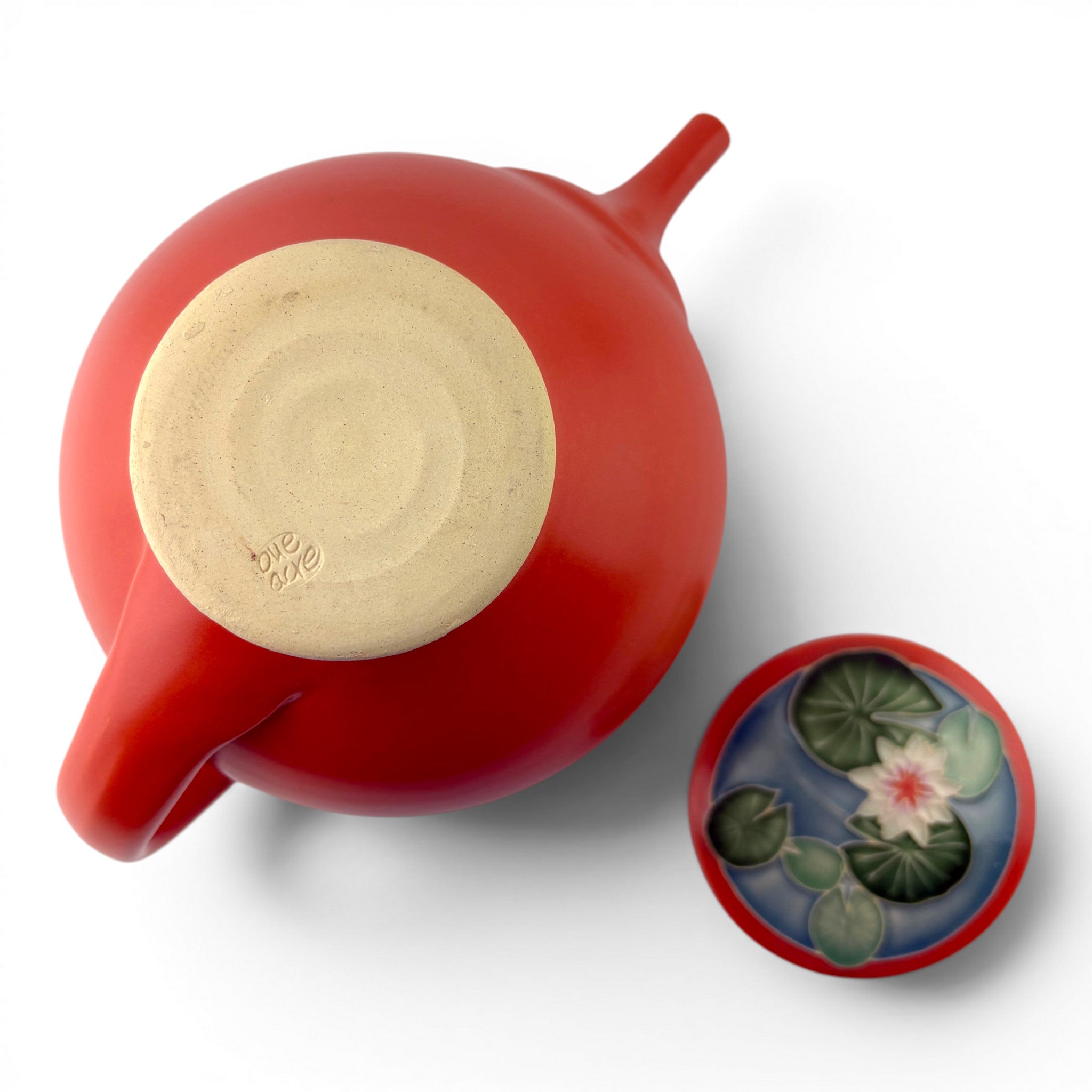 Sarah & Thomas Gelsanliter - Red Teapot with Waterlily Lid