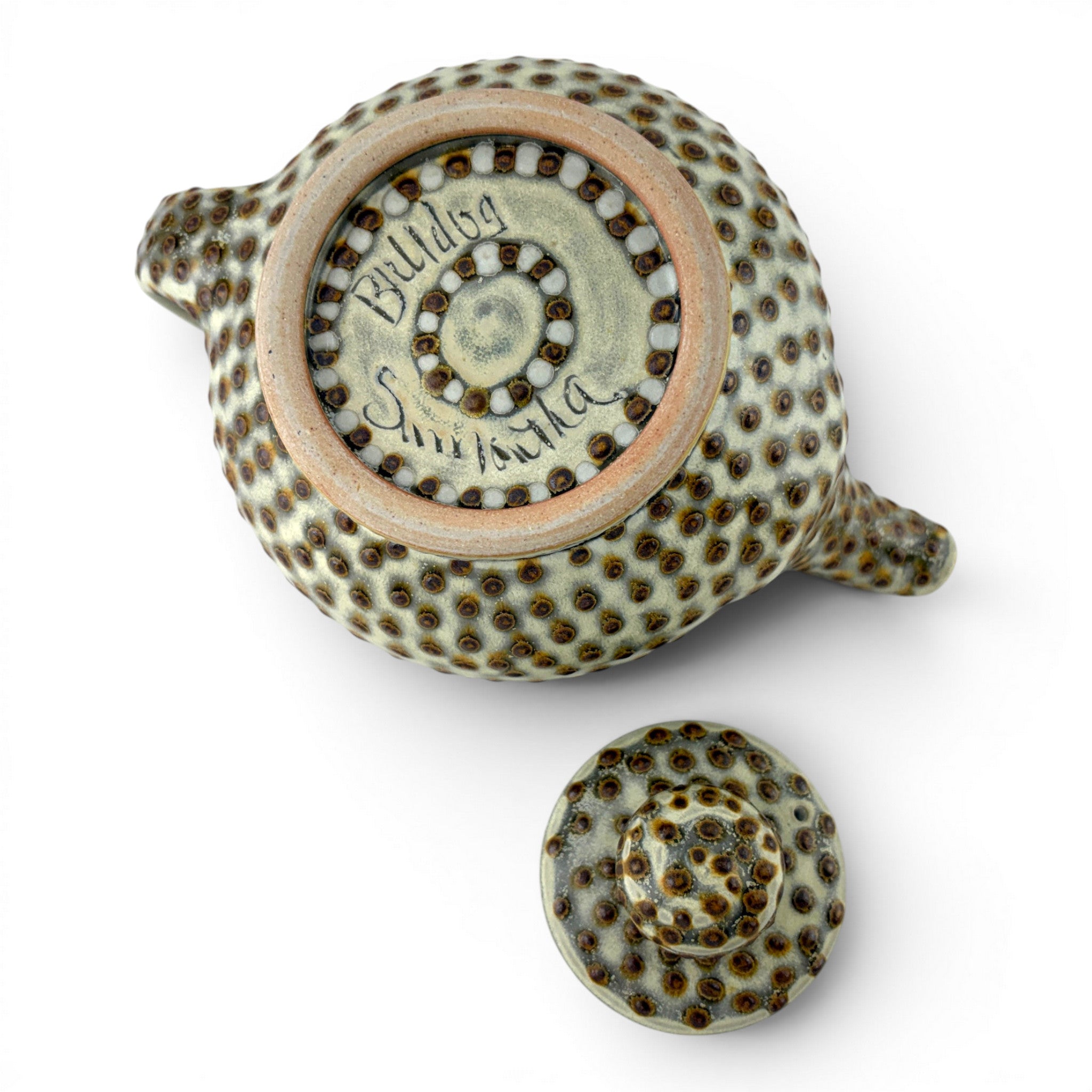 Samantha Henneke - Dotted Teapot