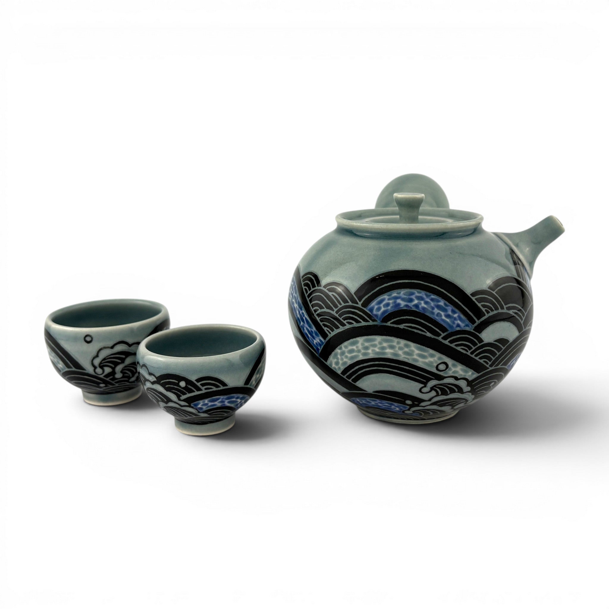 Yoko Sekino-Bové - Floating Blue Waves Teapot