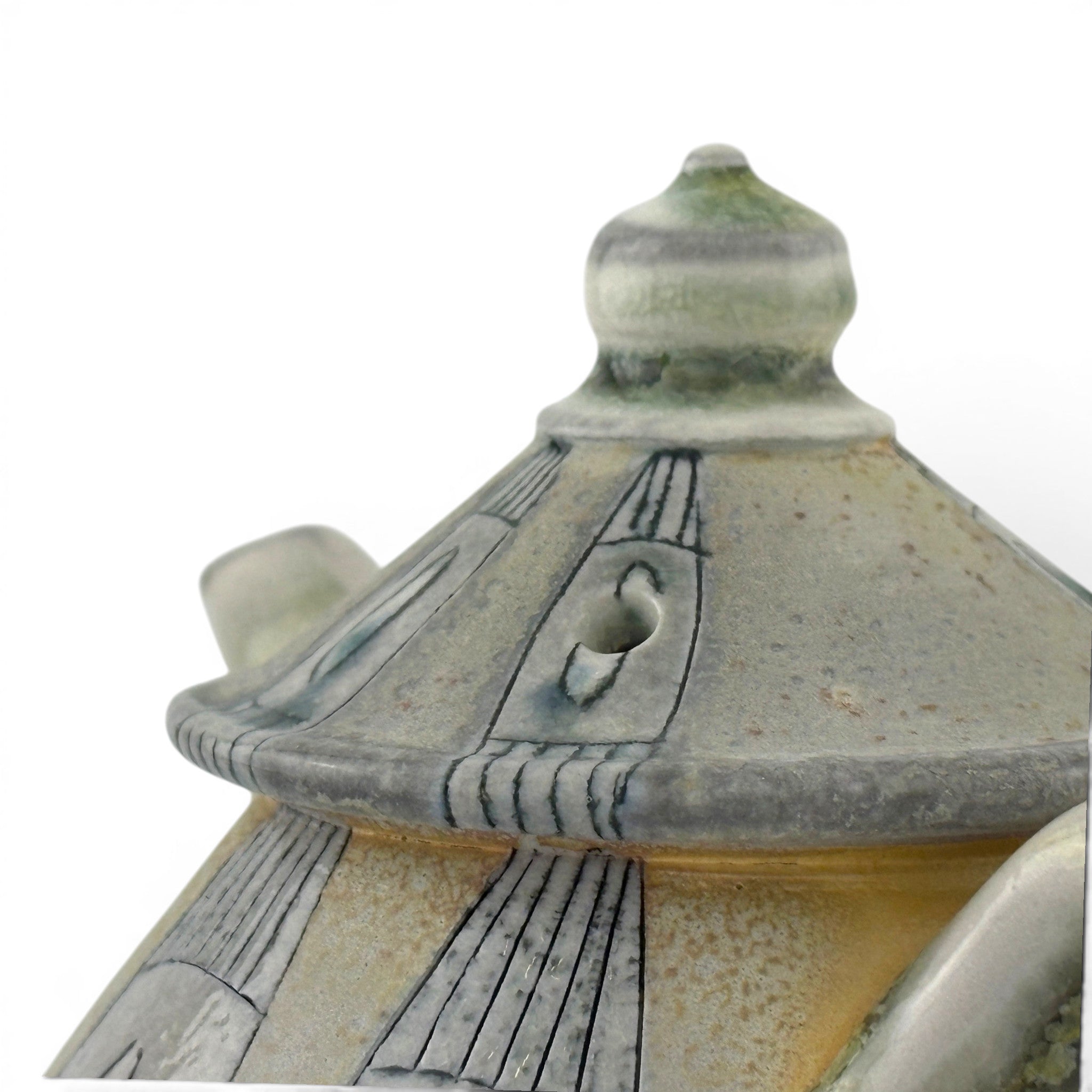 Lorna Meaden - Teapot