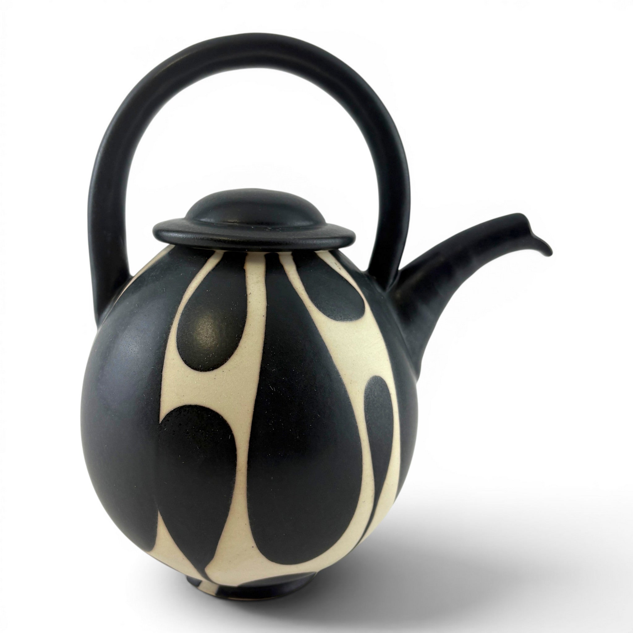 Sam Scott - Black & White Teapot