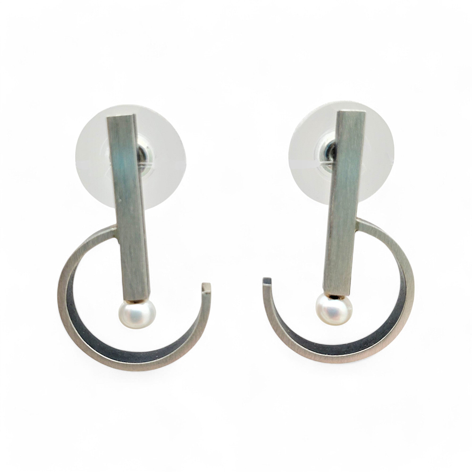 Post Earrings with Pearl