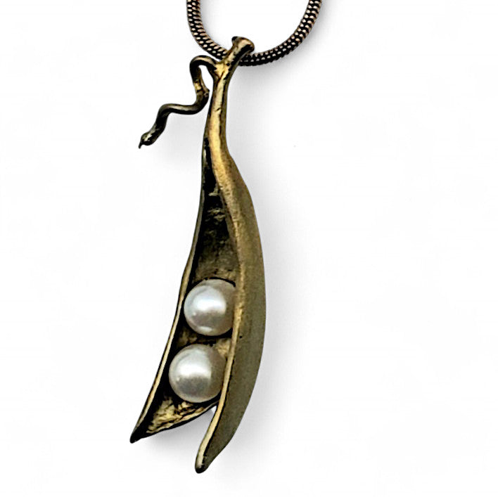 Pea Pod Necklace with Pearls