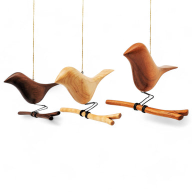 Meet your new low‑maintenance house guest: a cheerful little “bird on a branch” who’s perfectly happy to perch wherever you place it. 