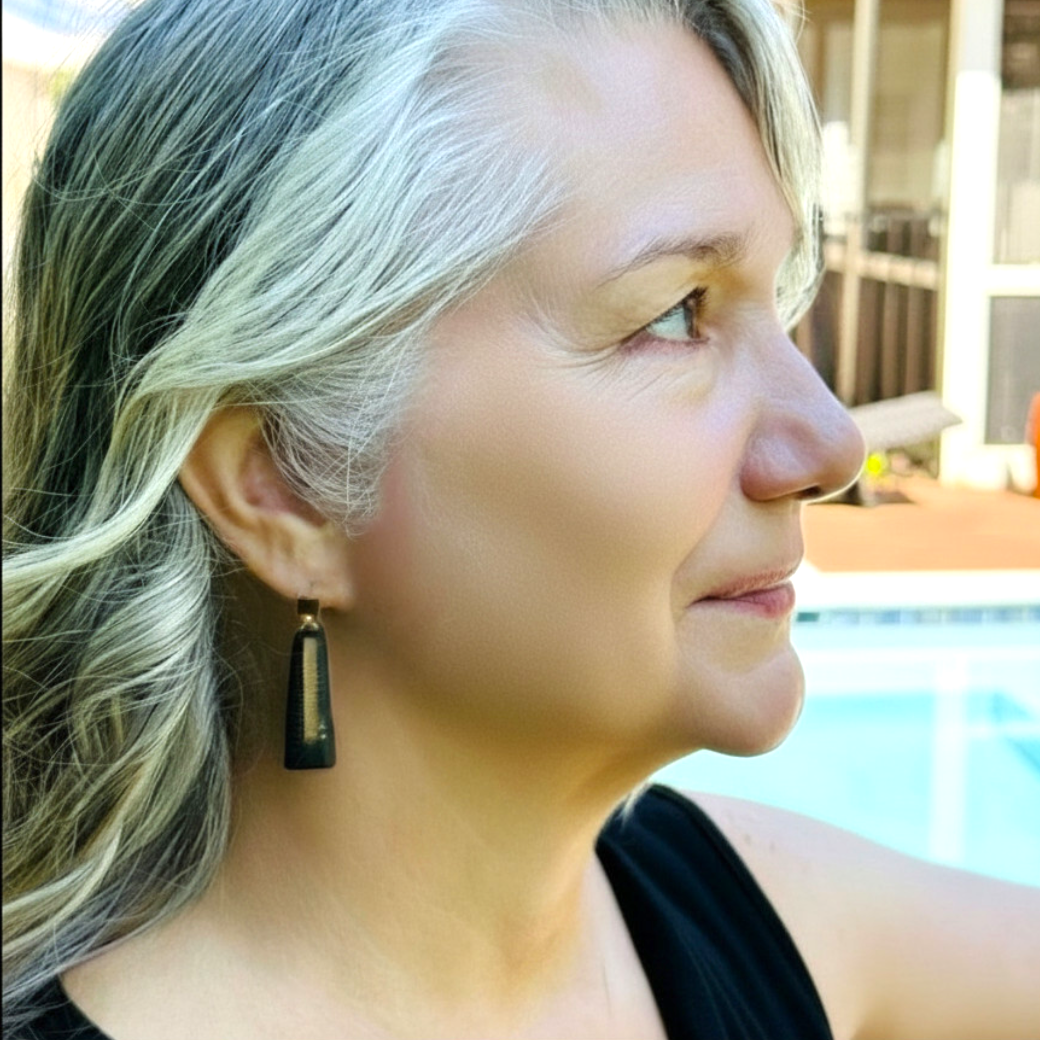 Carved L Trap Earrings