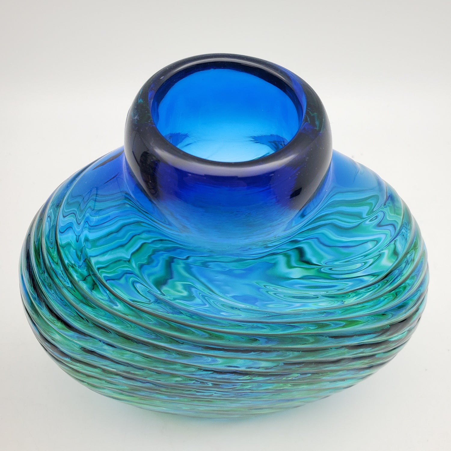 Optic Rib Flat Round Vase - Small