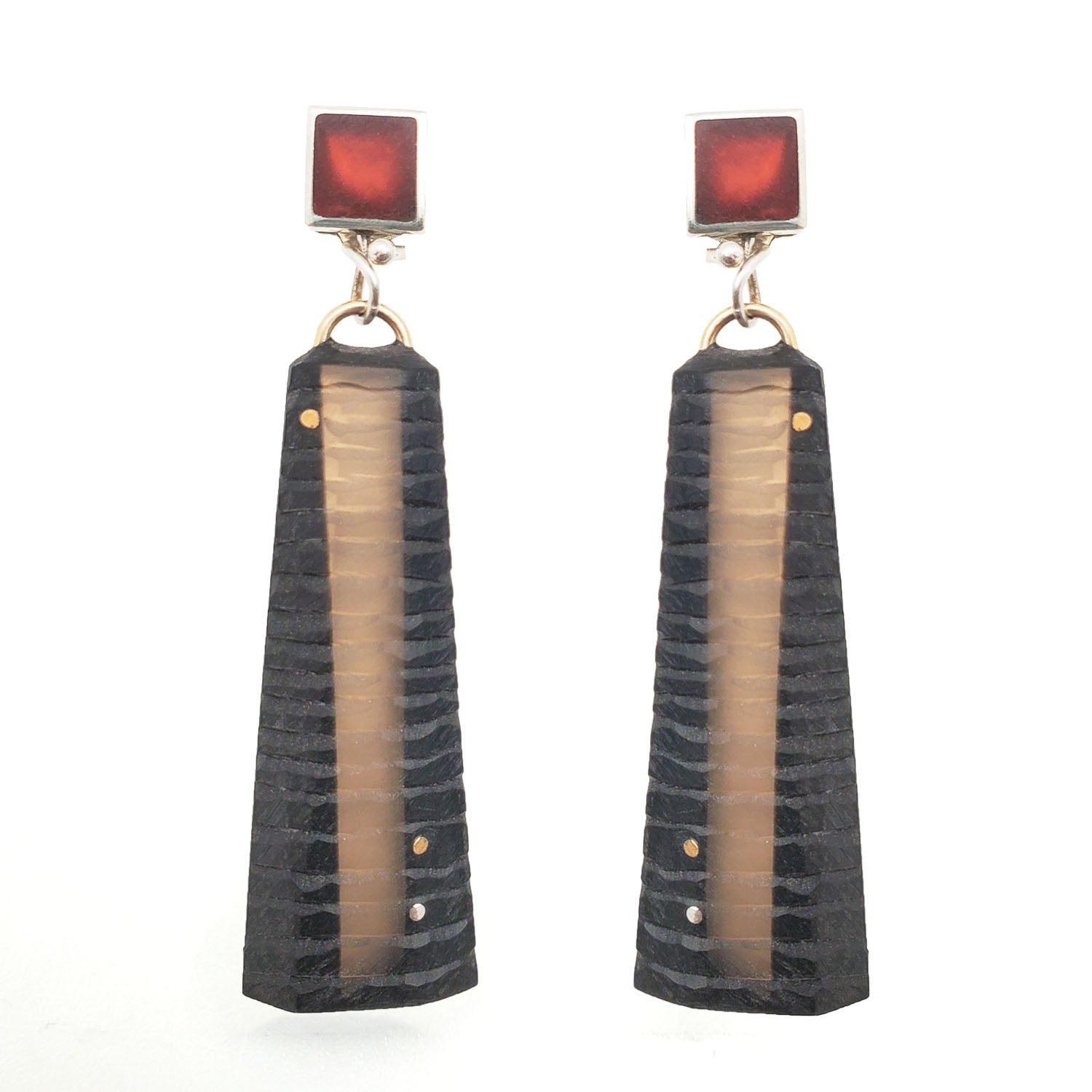 Carved L Trap Earrings