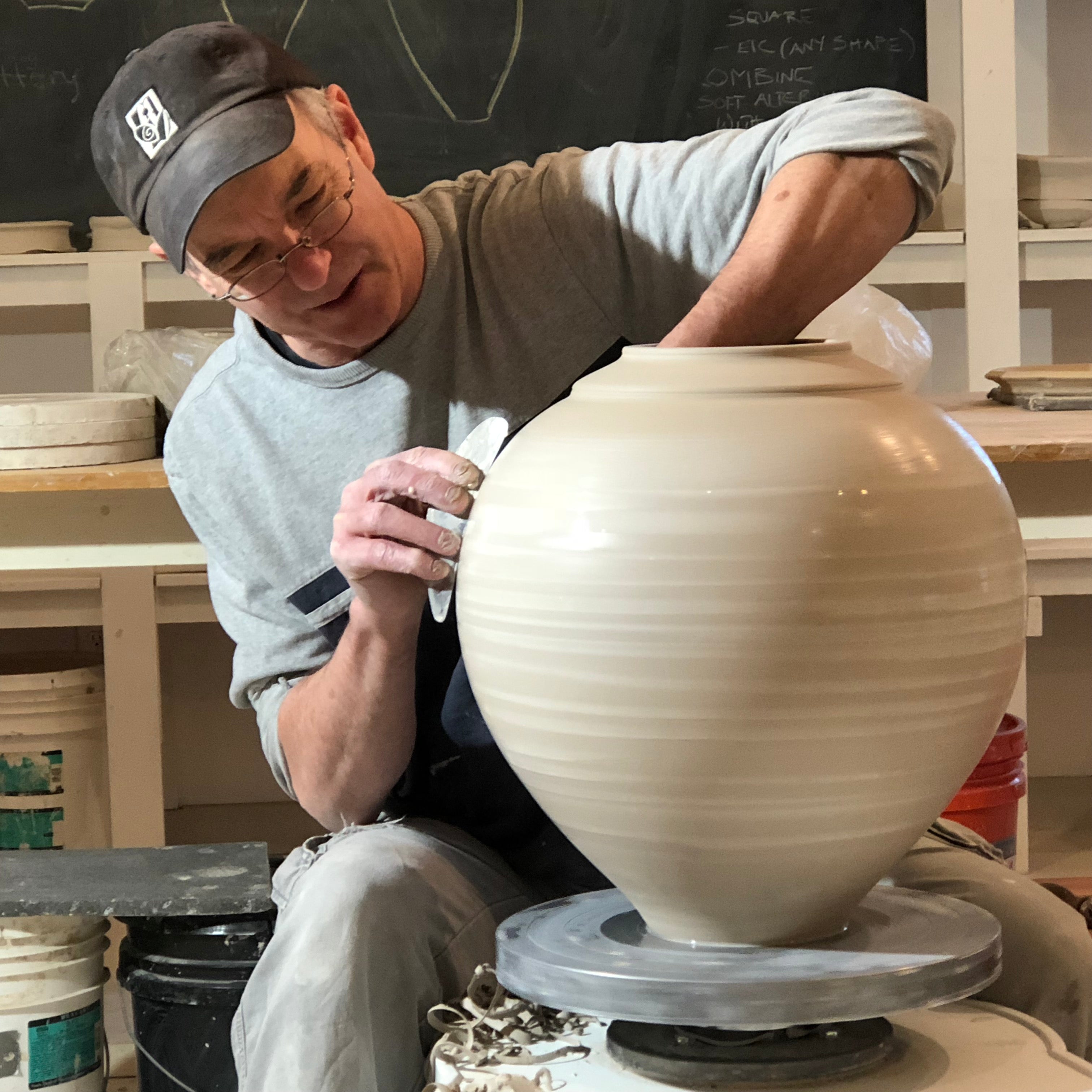Richard Aerni - Teapot